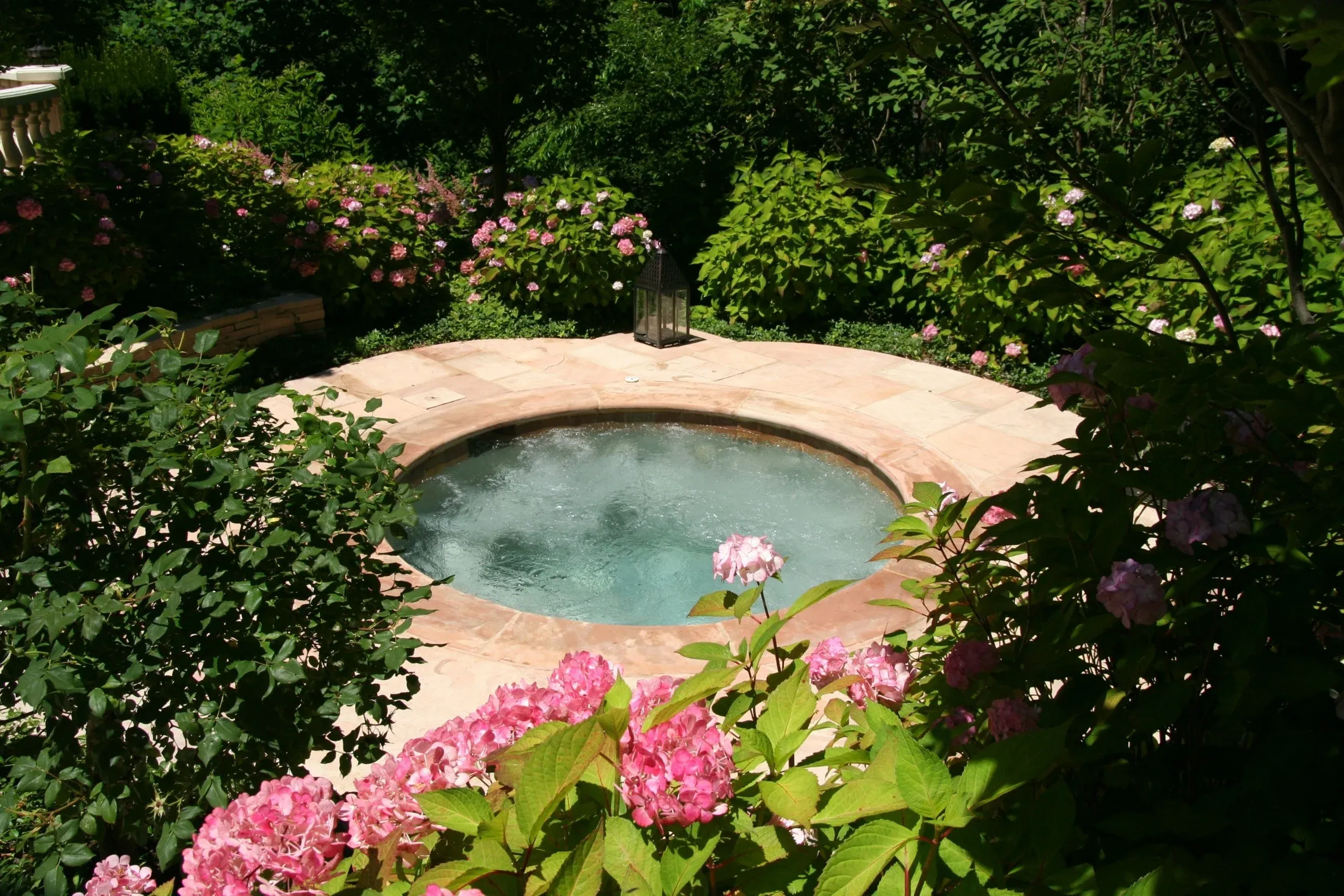 Mid-Island Nassau Tree Services