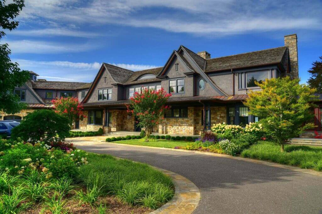 Professional tree spraying services